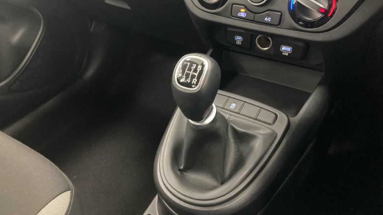 Hyundai i10 1.0 Advance 5dr Petrol Hatchback